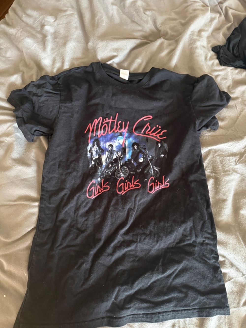 Mötley Crüe 'Girls Girls Girls' Black Band Tee
